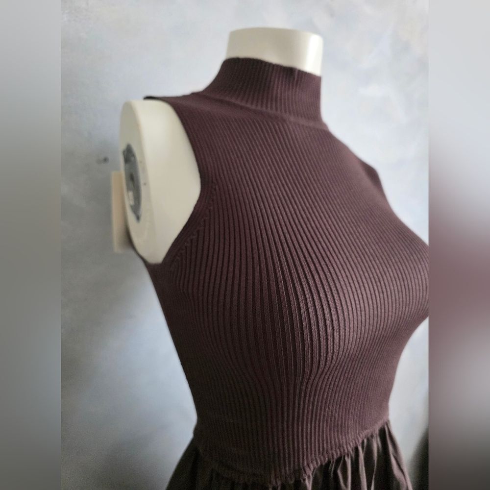 Elsie Mixed Media Maxi Dress in Cocoa by Elan Mock Neck Sleeveless Sz M NWT - Picture 3 of 10